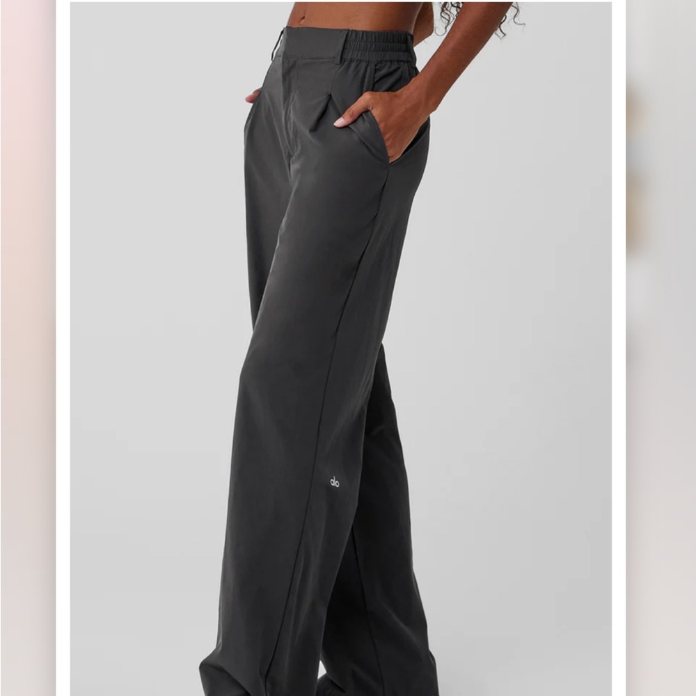 High-Waist Pursuit Trouser (Regular)